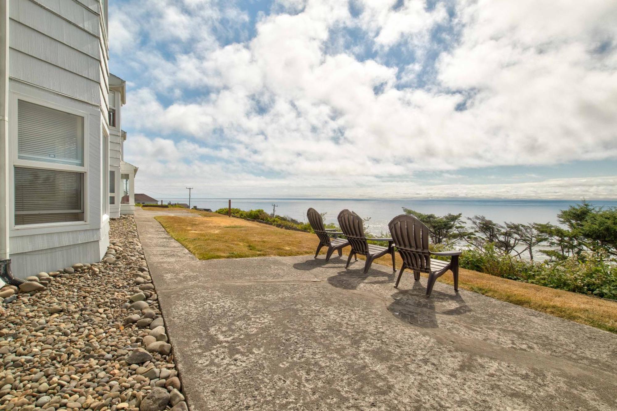 Ester Lee Oceanview Inn Lincoln City Exterior foto