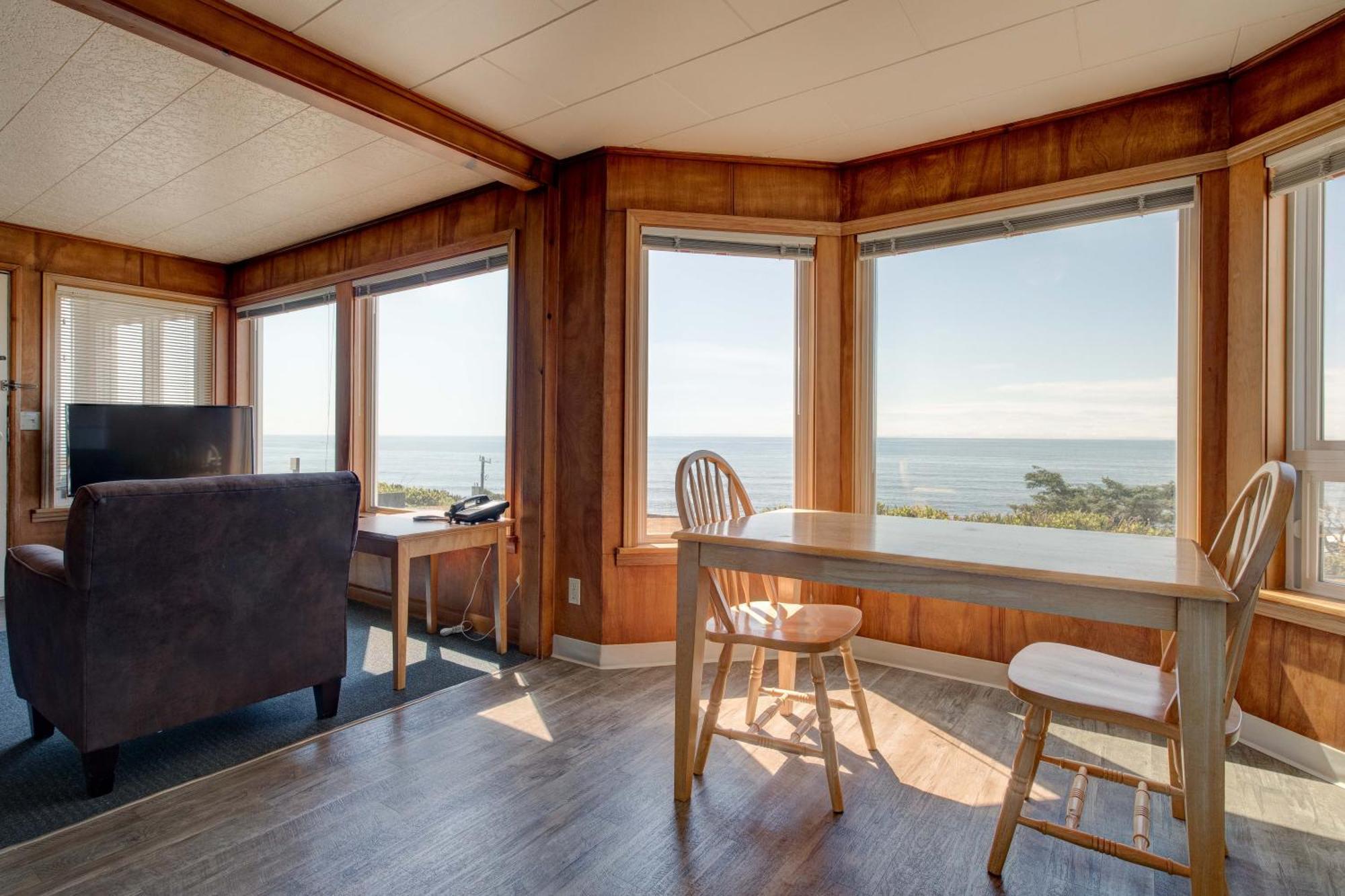 Ester Lee Oceanview Inn Lincoln City Exterior foto